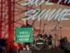 Megaforce baut Nachbau der Woodstock Bühne für Non-Profit-Projekt auf