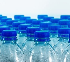 Plastikflaschen
