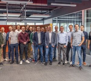 hi_team_at_Riedel_HQ