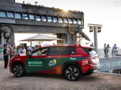 SCHACHZUG setzt Weltpremiere des Škoda Peaq als Live-Erlebnis in Szene