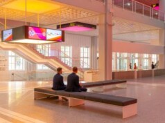 Karlsruher Stadthalle startet neu als Kongressstandort